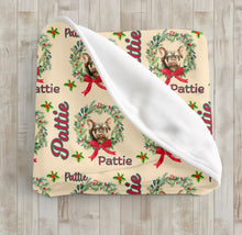 Load image into Gallery viewer, Customizable Pet Christmas Wreath Cozy Velveteen Plush Blanket - Soft Throw, Perfect for Cuddling, Home Decor, Gift for Her, Holiday Comfort, Customized