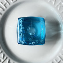 Load image into Gallery viewer, Glitter Stress Relief Ice Cube Squishy Toy